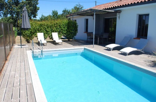 Gigouzac House | « Lagon » Maison avec piscine & calme dans le Lot