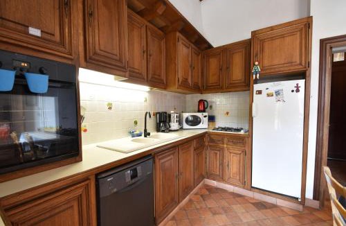 Plourin-les-Morlaix House | Lake Mansion in Plourin-lès-Morlaix