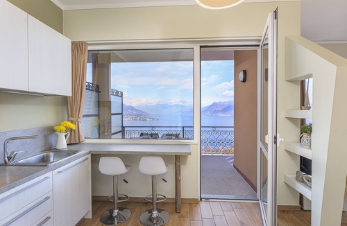 Someraro Apartment | Lake View, Luxury Apartment in Someraro, Stresa - Apartment NORTH