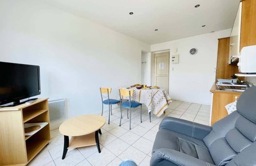 Forges-les-Bains Apartment | Lamartine