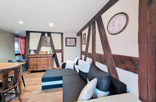 Boofzheim Apartment | Large 3-bedroom Alsatian 15mn Europapark - Strasbourg-Colmar, ideally located