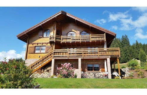 Le Grand Valtin Ski Chalet | Large 4* chalet in Grand Valtin near Gérardmer 7 bedrooms-4 bathrooms, 4 WC
