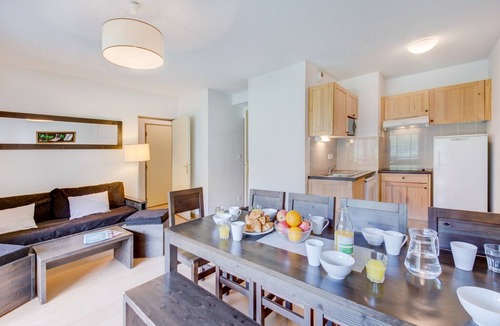 Peyragudes Apartment | Large Apartment in Loudenvielle for 10