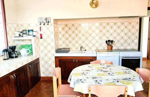 Condom Apartment | Large apartment near the center, swimming pool and leisure center