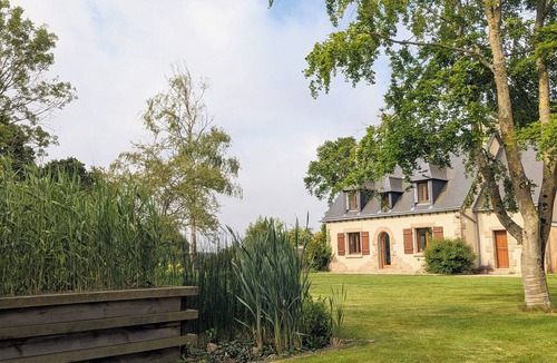 Saint-Alban House | Large country house-5 bedrooms-7mn from the sea