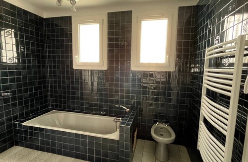 Sauvagnon House | Large country house