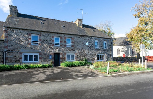 Le Faouet House | Large family farmhouse for 6 to 12 people