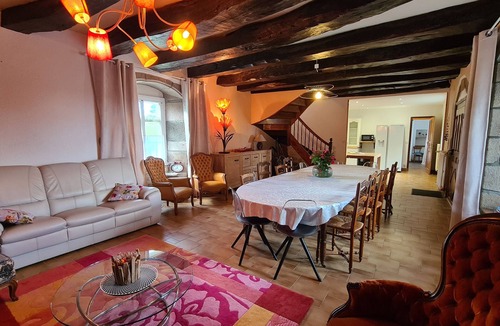 Lanmerin Cottage | Large family home (15 people or less), nature and beaches 10 km away