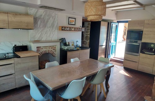 Saint-Lormel House | Large family home with swimming pool