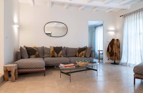Tourves Villa | Large Family Retreat With Private Pool