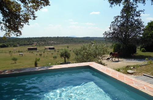 Aups Cottage | Large gîte near St. Moritz Cross, Gorges du Verdon