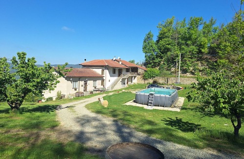 Cortemilia House | Large panoramic vacation home for groups in Langhe