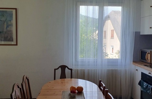 Gerde House | Large, quiet 7-bedroom house close to the center of Bagnères and the mountains