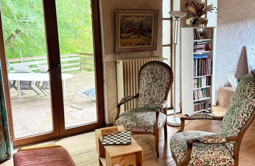 Saint-Quirin House | Large, quiet family home on the edge of the forest, overlooking the village.