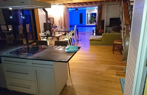 Saint-Medard-sur-Ille Villa | Large reception area indoor swimming pool 15 min north of rennes 30 min saint malo