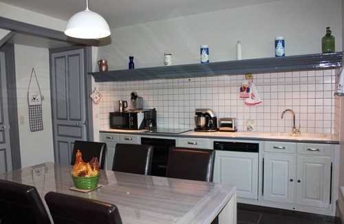 Monthois Villa | Large self-catering cottage with private, covered, heated swimming pool and Nordic bath.