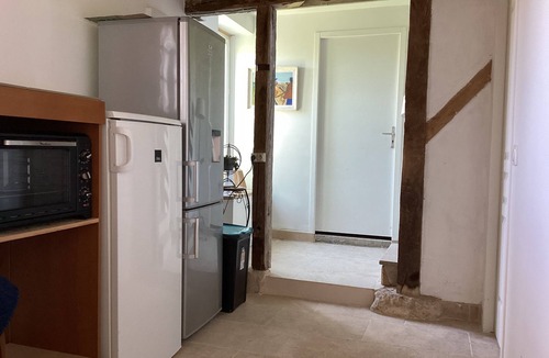 Sarrant House | Large stone gîte for 12 people, swimming pool and boules pitch.