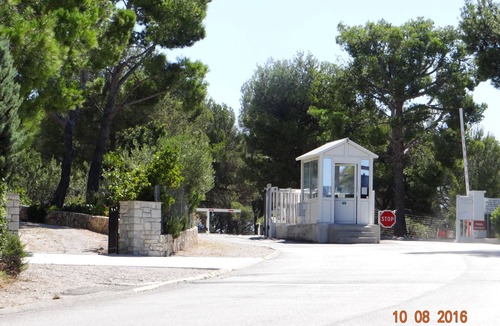 Saint-Cyr-sur-Mer Villa | Large Villa 15p, pool, sea, tennis, near Calanques and Golf de Frégate.