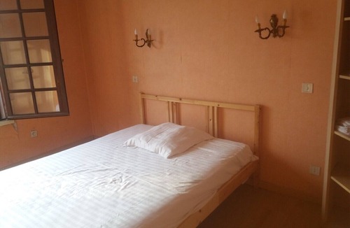 Blagnac Villa | Large villa with garden terrace