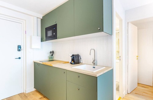 Grand Parc-Paul Doumer Apartment | Lavie Maison: Balneo Garden Flat