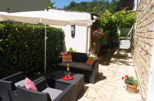 Espere Bed & Breakfast | le balcon des jasss