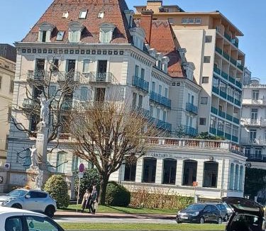 Evian-les-Bains Apartment | Le Beaupré face au lac Leman