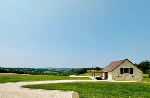 Soucirac House | Le Belvédère du Quercy - Domaine Gouloumès