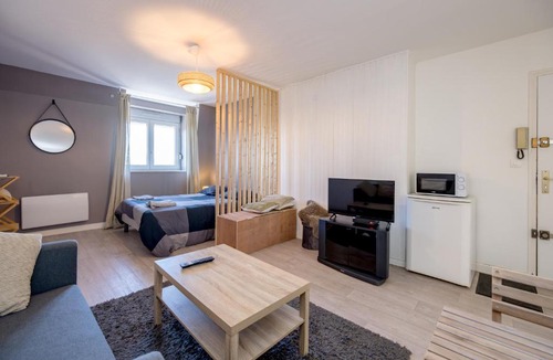 Saint-Brieuc Apartment | Le Boréal - Proche Centre, Moderne & Stationnement