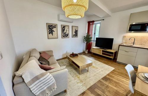 Chablis Apartment | Le Canotier, logement climatisé
