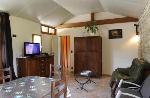 Colombe-le-Sec House | Le cellier aux moines
