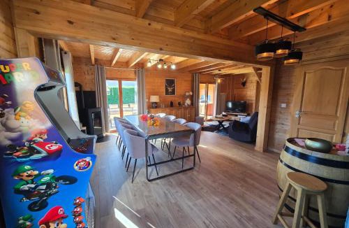 Anould Ski Chalet | Le Chalet d'AxEllie Spa et Confort
