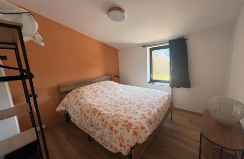 Lutzelhouse Ski Chalet | Le Chalet des 5 avec piscine vue sur les montagnes et en lisière de forêt