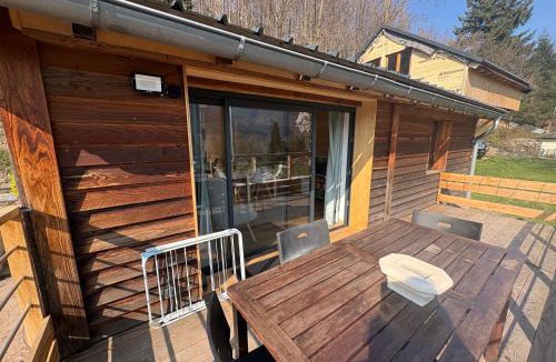 Lutzelhouse Ski Chalet | Le Chalet des 5 avec piscine vue sur les montagnes et en lisière de forêt