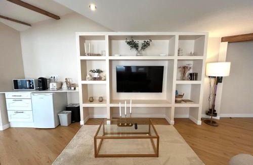 Lourdes House | Le Chalet - maison avec jardin et parking