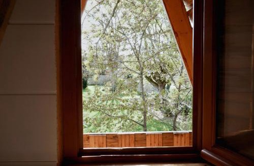 Troyes Ski Chalet | Le Chalet Tipi avec jacuzzi et jardin