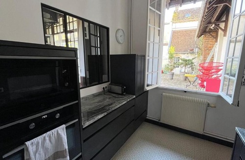 Sens Apartment | Le Chanoine - Centre Ville - Sens