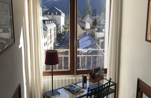 Bagneres-de-Luchon Apartment | Le Charme de L'ancien ! A 5 Minutes des Thermes et du Téléporté