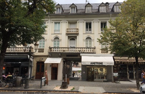 Bagneres-de-Luchon Apartment | Le Charme de L'ancien ! A 5 Minutes des Thermes et du Téléporté