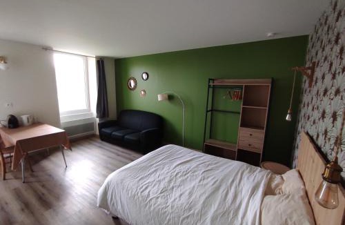 Chateau-Thebaud Apartment | Le chouette studio