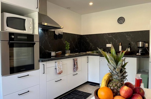 Avaux House | LE CLOS SAINT REMY - AVAUX