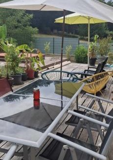 Villeneuve-sur-Yonne Ski Chalet | Le Cocon du Jardin