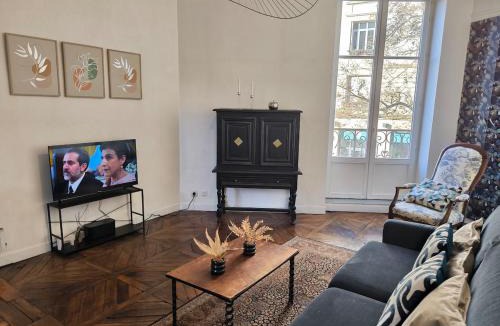 Poincare - Foch - Anatole France - Croix de Bourgogne Apartment | Le Cocon Foch Premium - Lumineux - Nancy Centre - Proche Gare