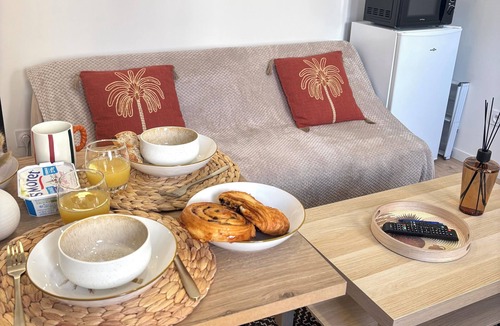 Faubourg Apartment | Le Cocon Terracotta - Cosy nest in the heart of Nîmes