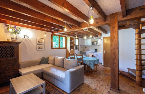 Cauterets Ski Chalet | Le Coume Grande - Jardin - TV