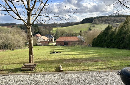 Villemoiron-en-Othe Apartment | Le domaine du Lavoir - Studio PISA sleeps 5 - Jacuzzi April to October