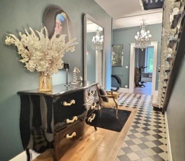 Charey Villa | Le Domaine Privé de la Châtelaine