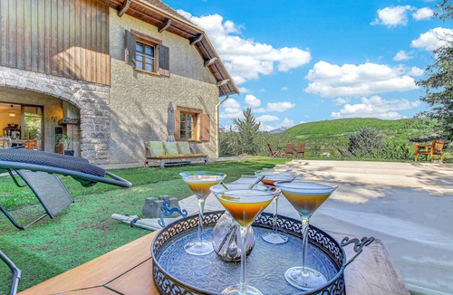 Gap Apartment | Le Domaines Des Thermes – T2 with Shared Pool, Peaceful Setting, Mountain View