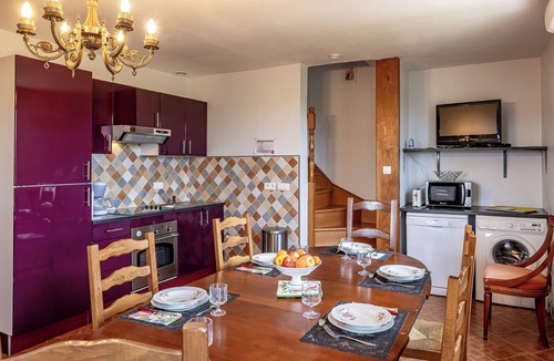 Saint-Geyrac House | Le Figuier, 10 pers. with games room, billiards & table soccer