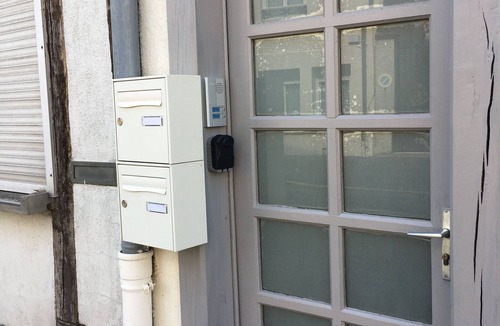Chalons-en-Champagne Apartment | Le Flocmagny - Quiet garden level 2 steps from the city center