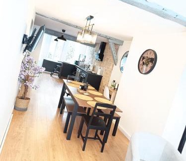 Chalons-en-Champagne House | Le flocmagny